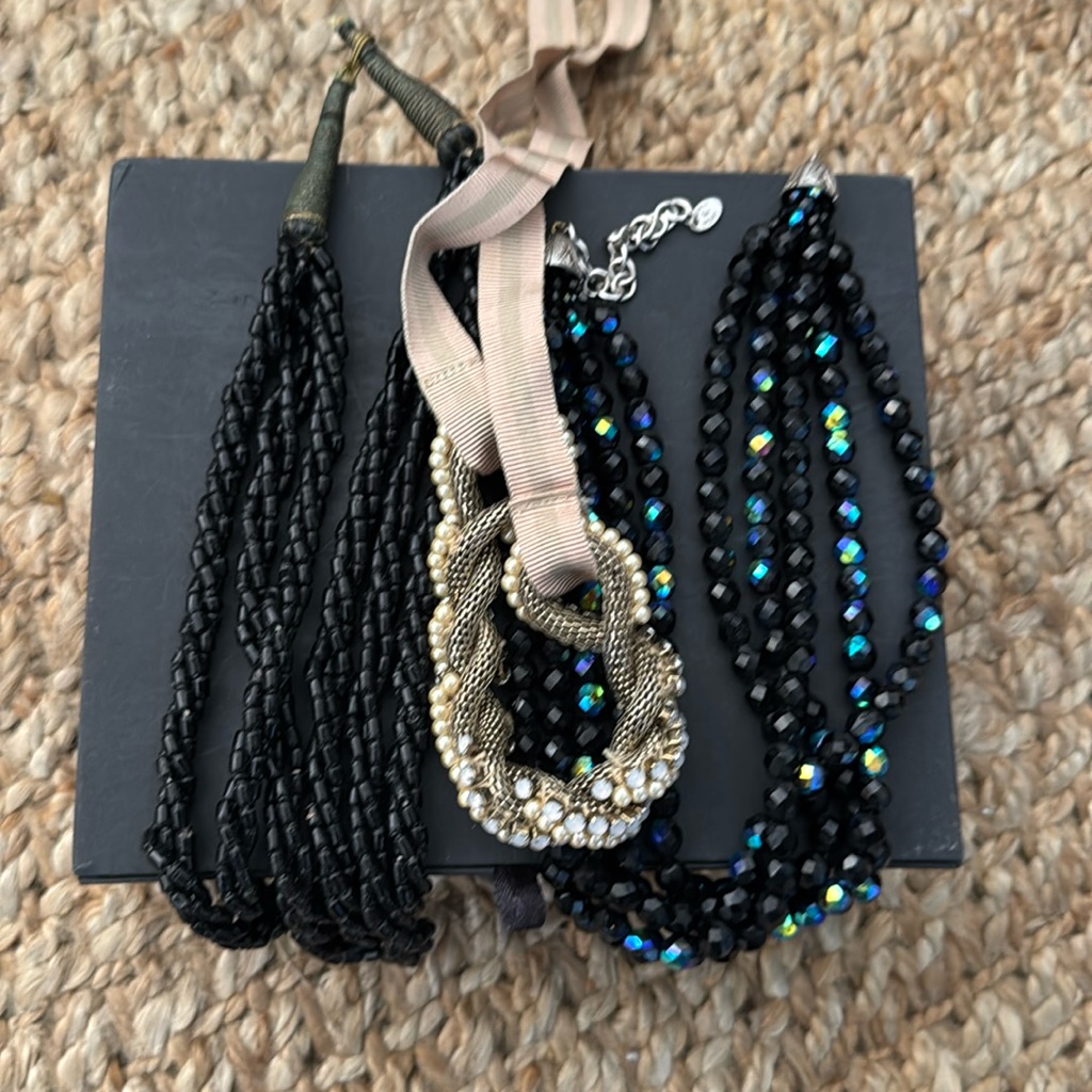 Jewelry Necklace Vintage Bundle 16$
